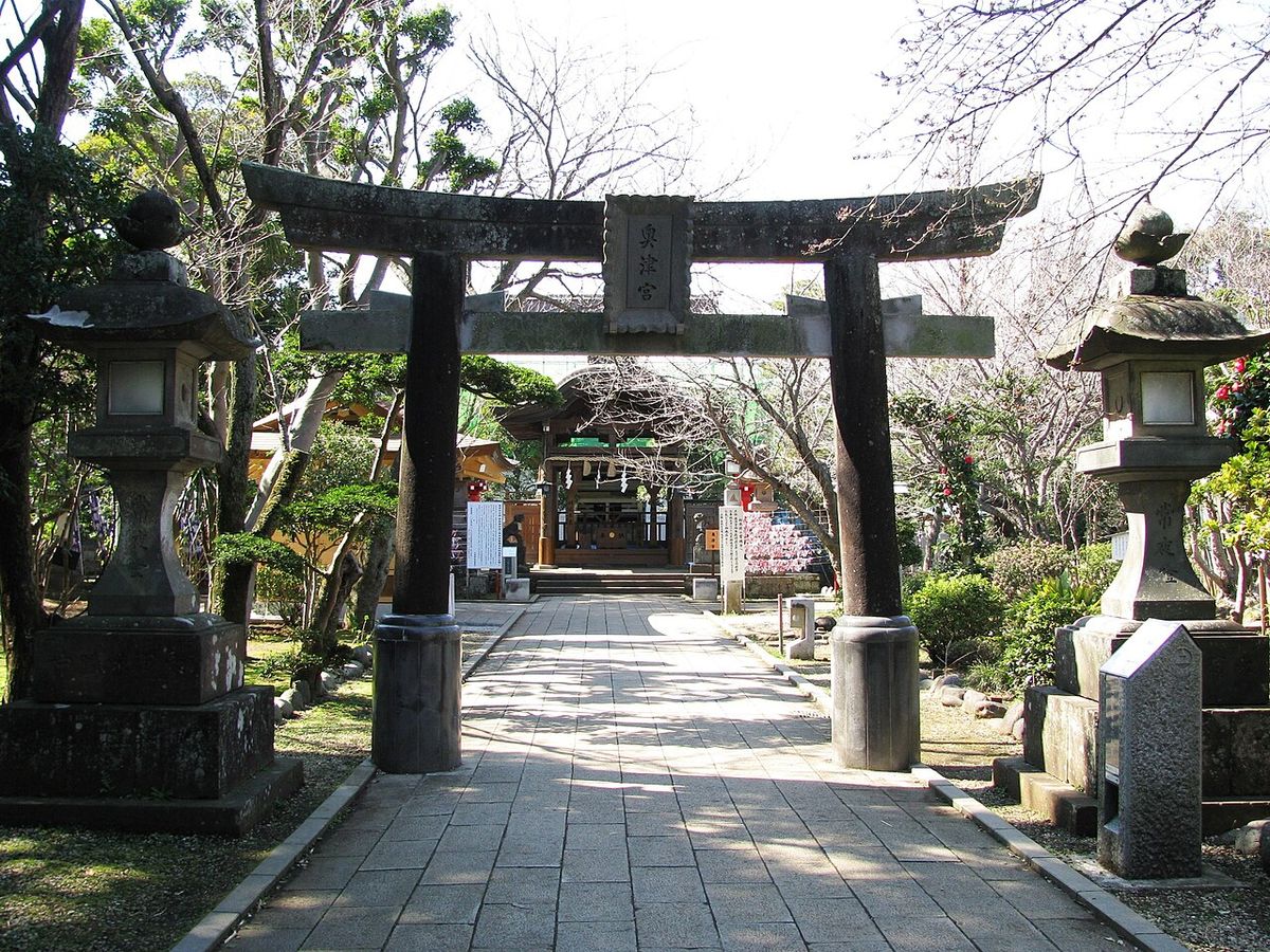 Enoshima Shrine Okutsumiya