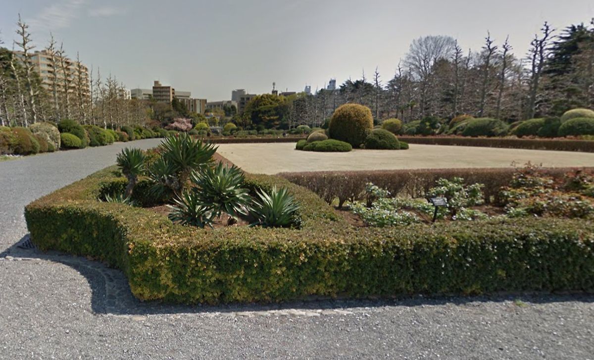 Shinjuku Gyoen French Formal Garden